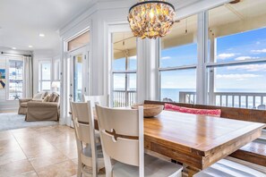 Dining - Fishy Fishy Beachfront Plantation Private Home, St. George Island FL (St. George Island)