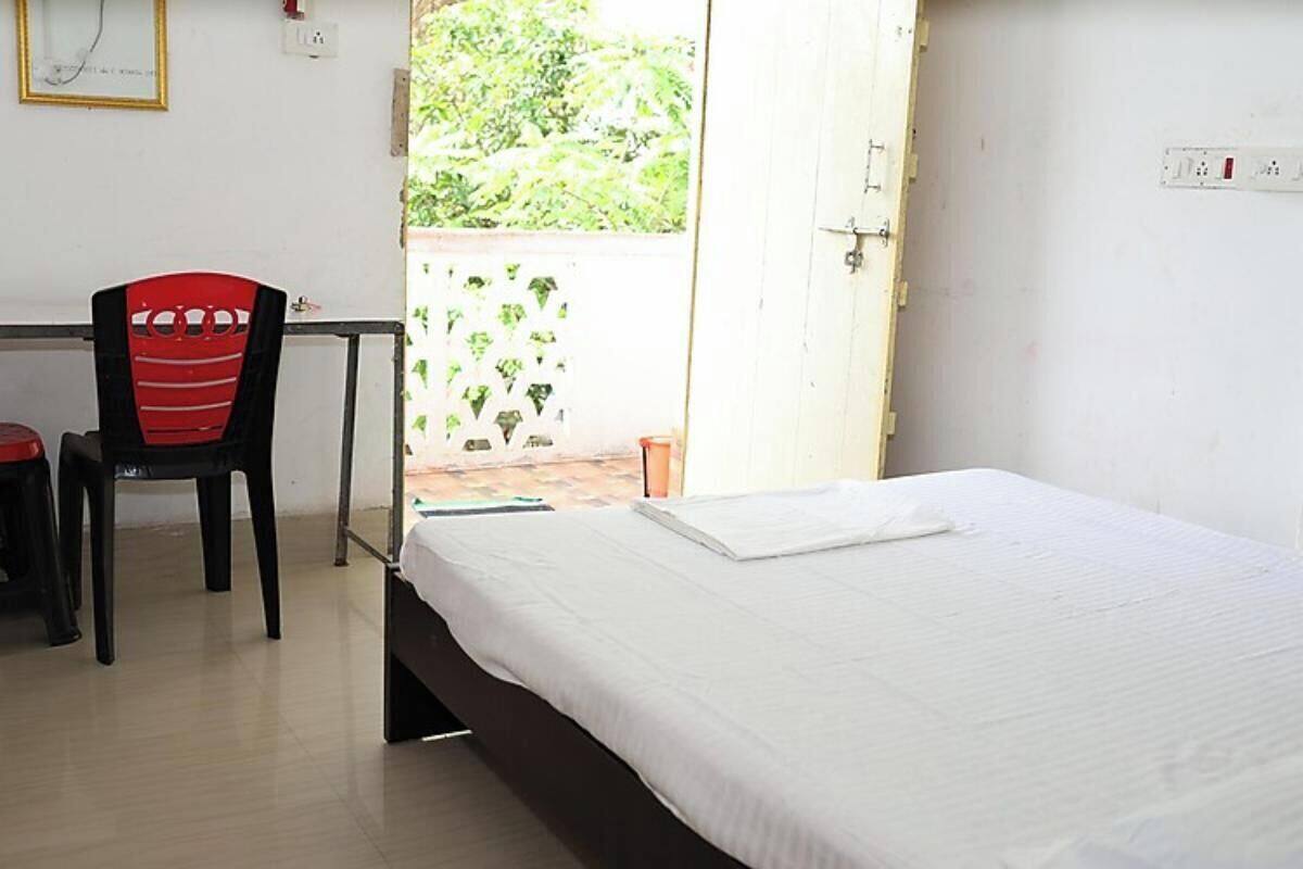 Double Room | Free WiFi