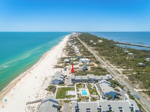 On the beach - 3 BR Pet Friendly East End Condo with community pool (St. George Island)