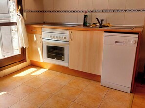 Family Chalet | Private kitchen