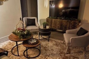 Interior - Enjoy comfort, beauty, and relaxation here. (Maple Ridge)