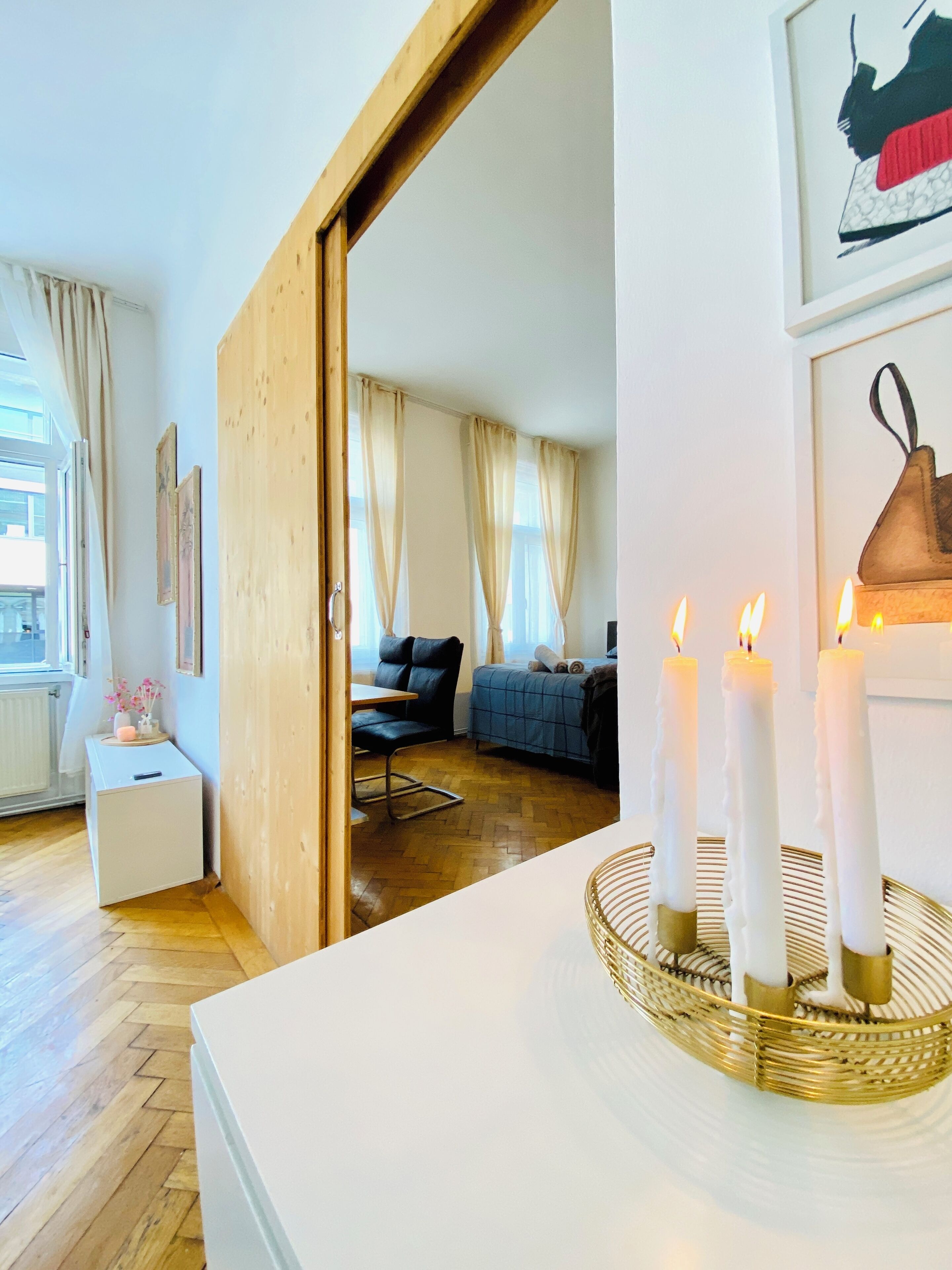 Basic-Apartment | Bügeleisen/Bügelbrett