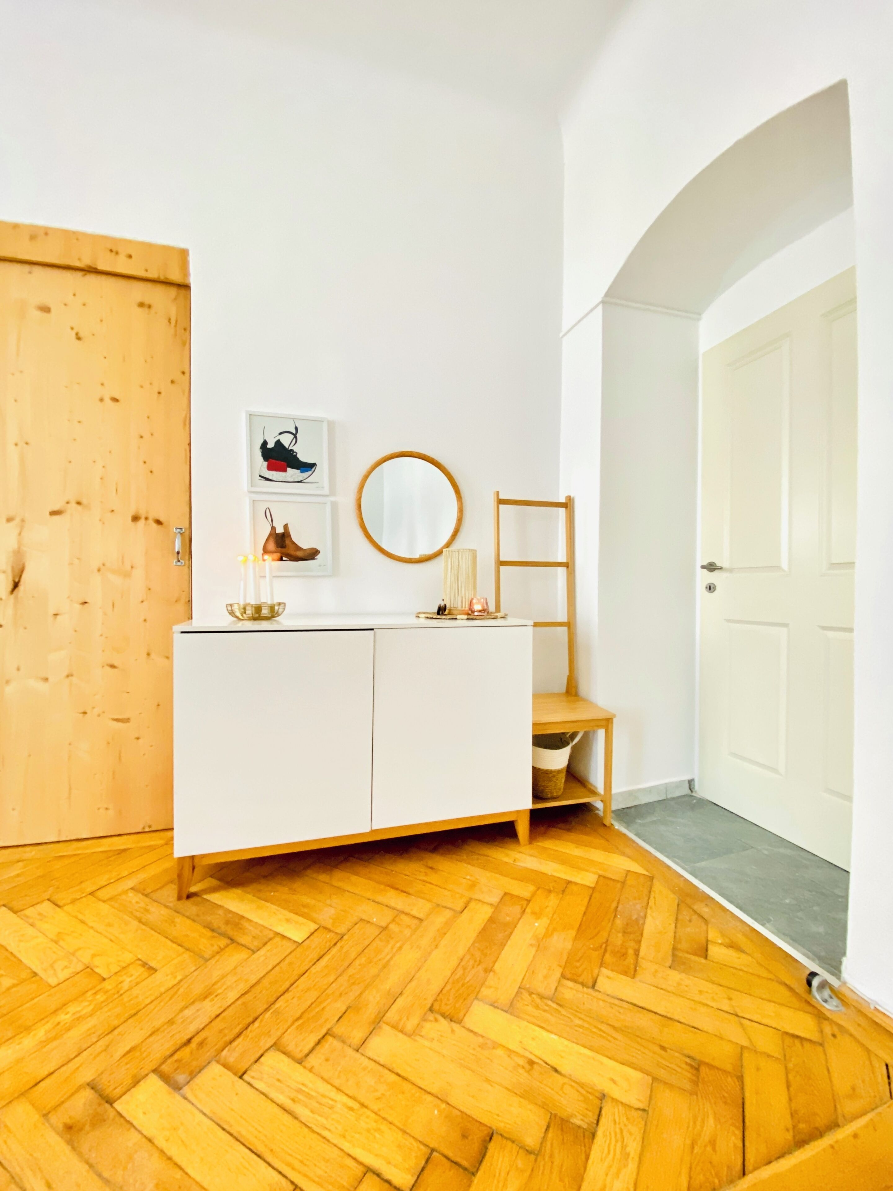 Tabla de planchar con plancha 