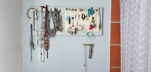 Chalet, 2 habitaciones, balcón, vista al jardín | Interior