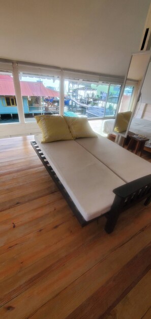 Living room - Chalet Over the Caribbean sea (Bocas del Toro)