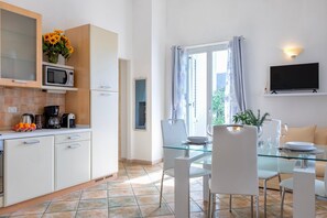 Dining - Beautiful Penthouse with Sea View (Badesi)