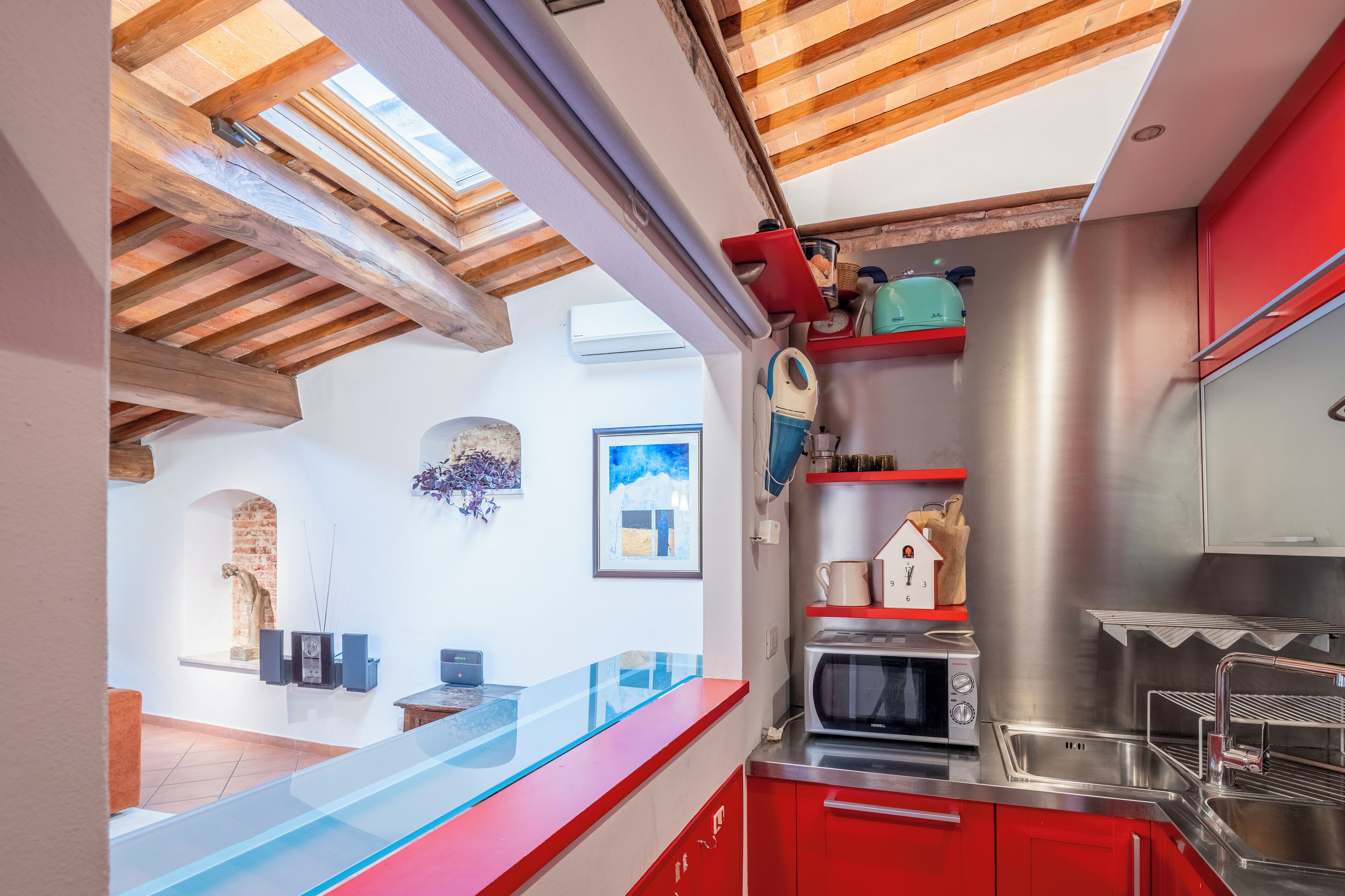 Micro-ondas, fogão, cooktop, lava-louças