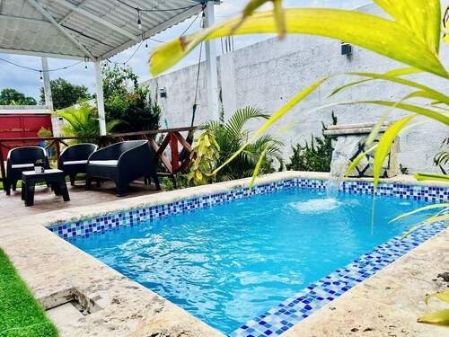 Small Paradise with a Private Garden and Pool in charming San Cristóbal