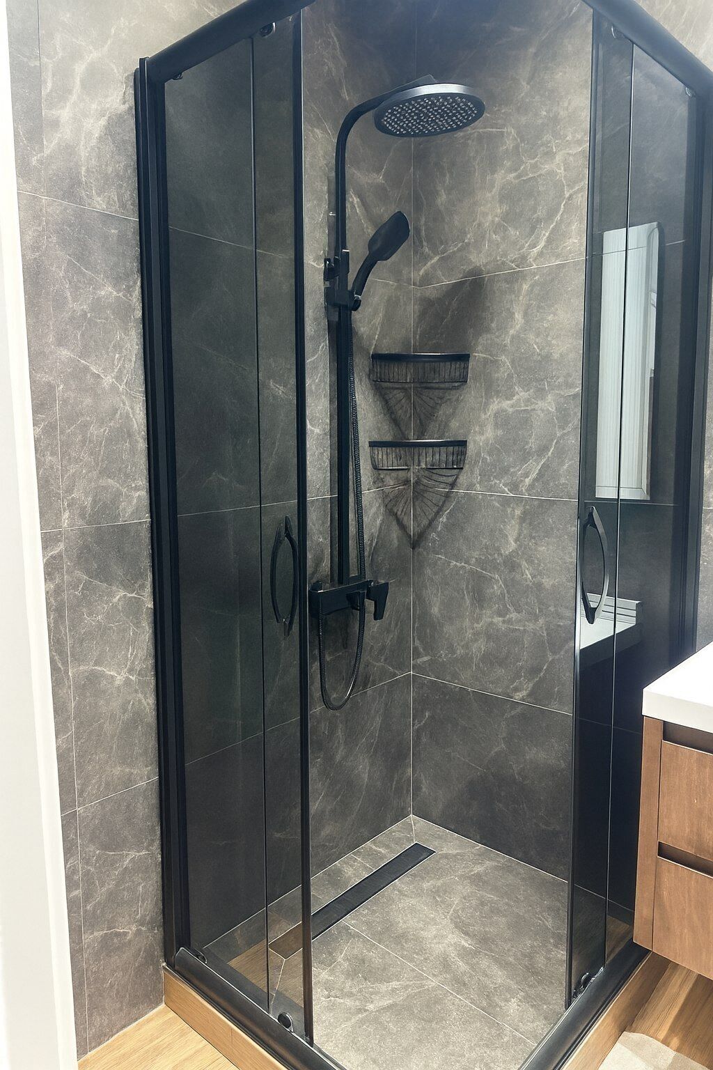 Superior Apartment, Balcony, City View | Bathroom | Slippers
