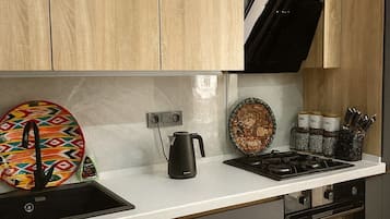 Lägenhet Superior - balkong - utsikt mot staden | Eget kök | Kaffe- och tebryggare