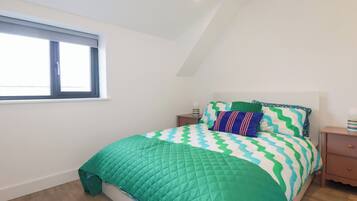 3 bedrooms, individually decorated, individually furnished, free WiFi