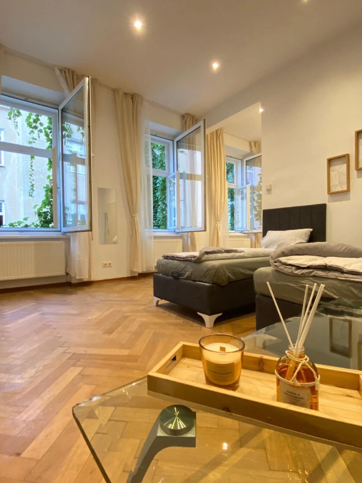 Basic-Apartment | Bügeleisen/Bügelbrett