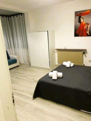 Deluxe Room, Balcony