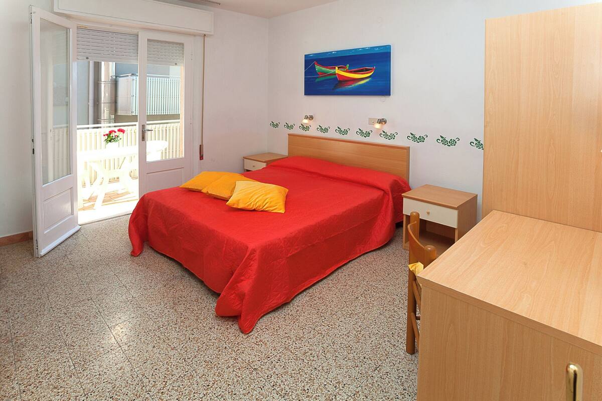 Double Room, Balcony