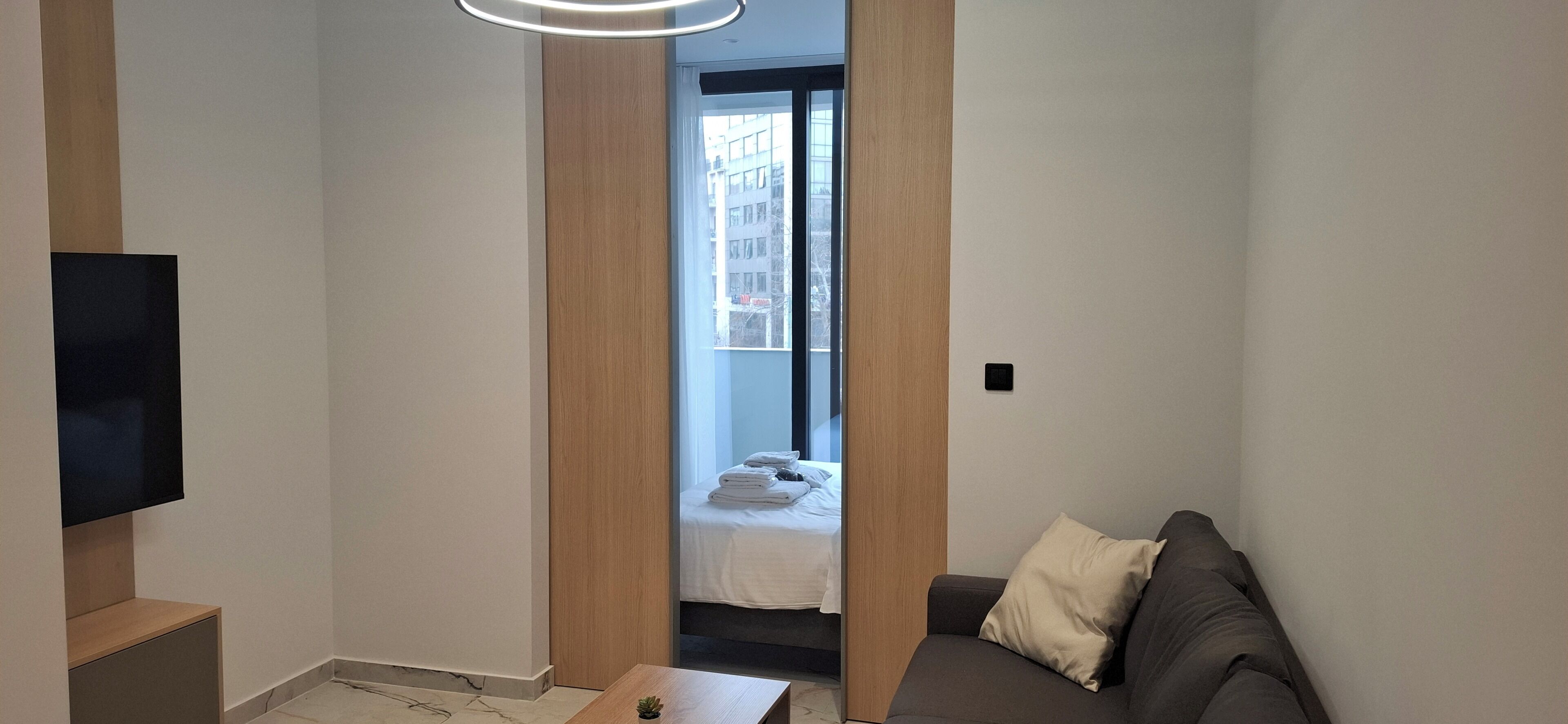 Smart TV 40 pulgadas con canales de televisión por cable