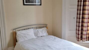 Shared Dormitory, 1 Bedroom, Smoking | 1 bedroom