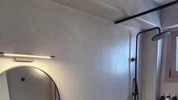 Deluxe Double or Twin Room, Balcony, Garden View | Soundproofing, free WiFi