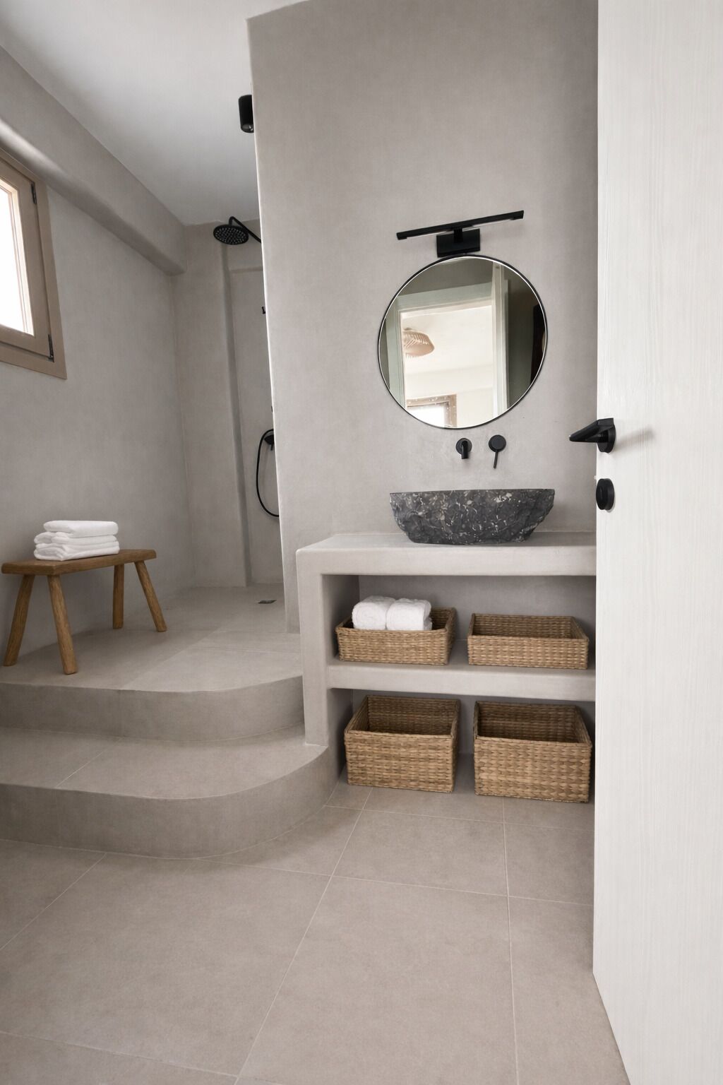 Luxury Apartment, Balcony, Garden View | Bathroom