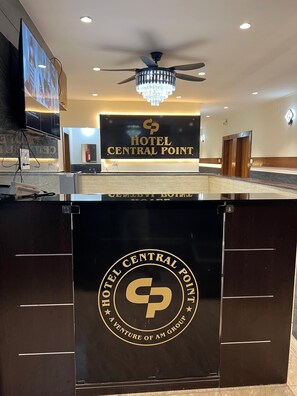 Computer monitors - Hotel Central Point  (Indore)