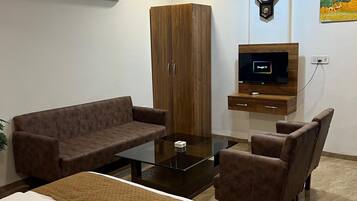 Standard Studio, City View