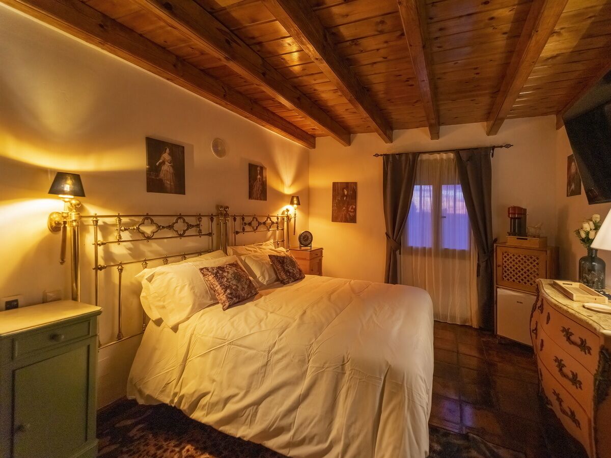 Standard Double Room | Free WiFi, bed sheets