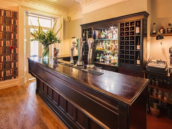 Bar (in der Unterkunft)