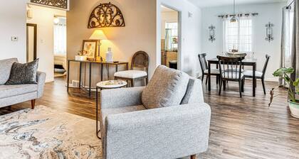 Walk to Park & Cafe: Cozy Indianapolis Getaway
