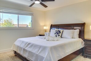 House (4 Bedrooms) | Interior