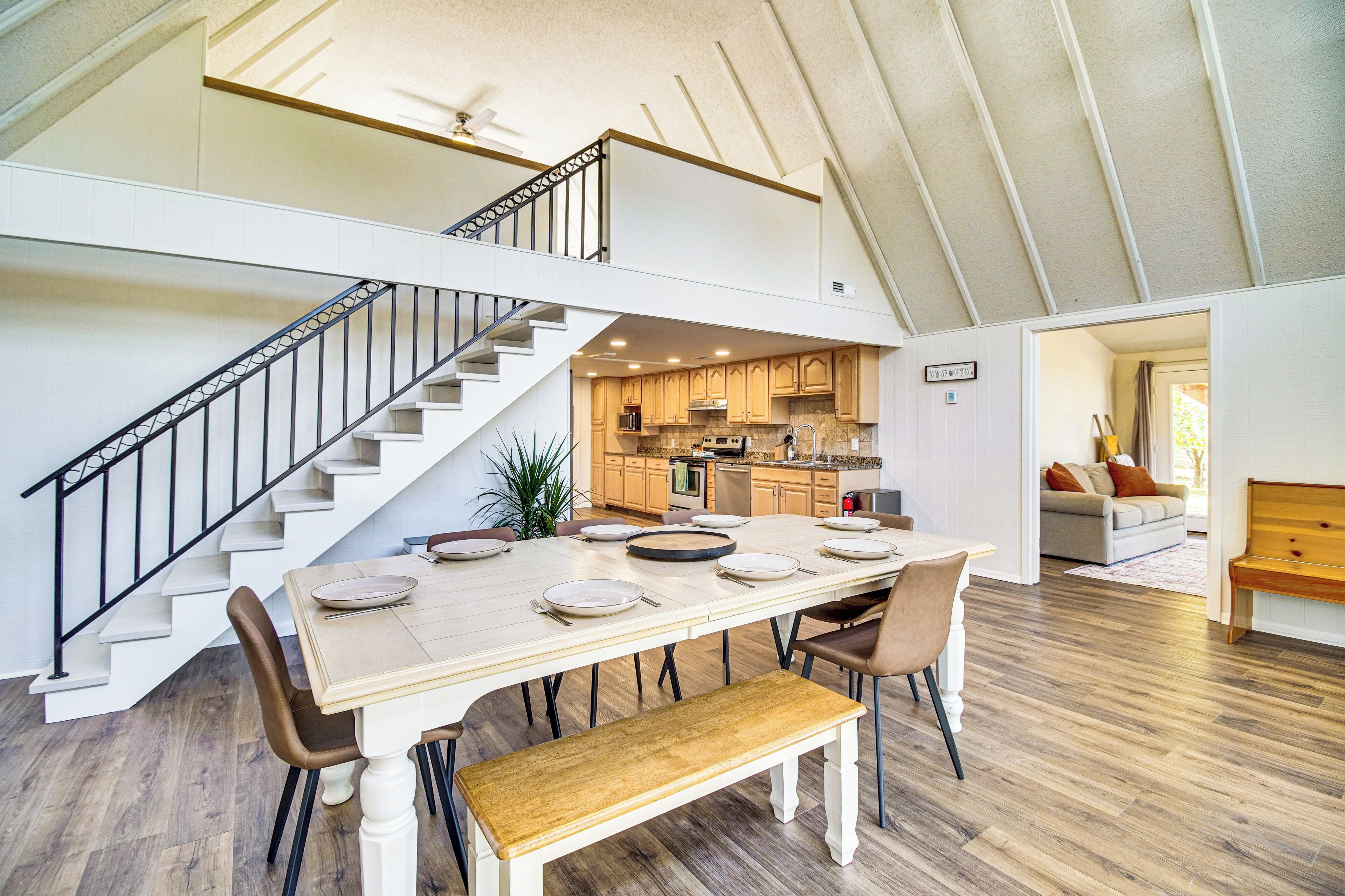 Rumah (2 Bedrooms) | Interior