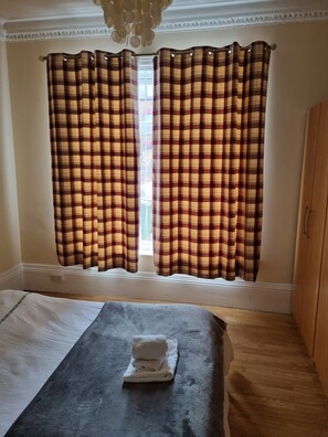 Shared Dormitory, 1 Bedroom, Smoking | 1 bedroom - Room-private Room, Tyne & Wear (Sunderland)