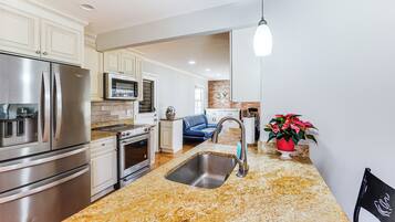 House (3 Bedrooms) | Bahagian dalam