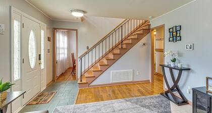 Near Beaches, Base & Bay! Hampton Home w/ Backyard