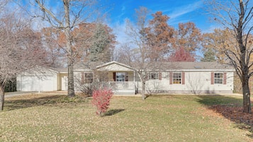 House (3 Bedrooms) | Front of property