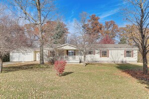 บ้านพัก (3 Bedrooms) | ด้านหน้าที่พัก