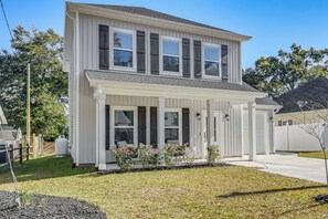 House (3 Bedrooms) | Interior - Hot Tub + Fire Pit: Home Near Dtwn Little River! (Little River)