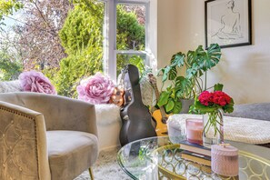 House (4 Bedrooms) | Interior - Work & Relax! Updated Walnut Creek Home w/ Office (Walnut Creek)