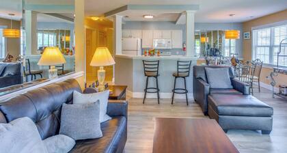 Golfer's Haven: Calabash Condo, 9 Mi to Beach