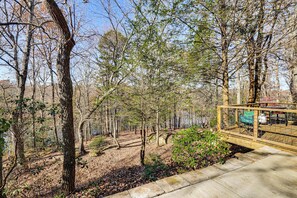 Interior - Hike & Relax Fireside: Peaceful Gem in Soddy-daisy (Soddy-Daisy)