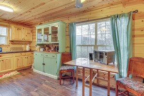 House (1 Bedroom) | Interior