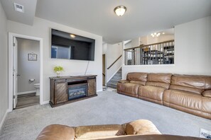 Talo (4 Bedrooms) | Sisätilat