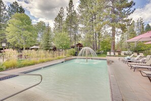 Apartment (1 Bedroom) | Interior - Hike, Swim & Ski! Condo w/ Resort Perks in Bend (Bend)