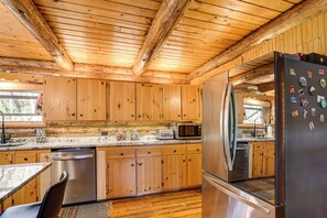 單棟房屋 (3 Bedrooms) | 內部