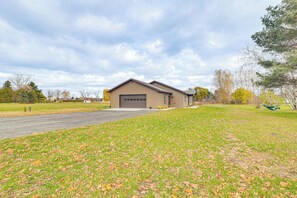 House (2 Bedrooms) | Interior - Ski, Fish & Unwind: Peaceful Lake Champlain Home! (West Chazy)