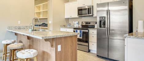 House (3 Bedrooms) | Front of property