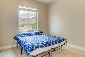 House (3 Bedrooms) | Interior - Beautiful Views of Stars & Mtns! Littlefield Home (Littlefield)