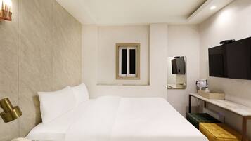 Standard Double Room | Free WiFi