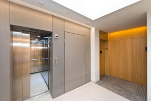 Apartament typu Deluxe 149 | Soundproofing, iron/ironing board, free WiFi - YOURAPART Rajska City Centre (Gdańsk)