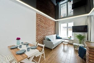 Apartament typu Comfort 84 | Kalis bunyi, seterika/papan seterika, Wi-fi percuma 