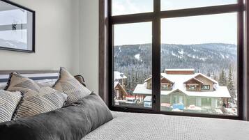 Bügeleisen/Bügelbrett, Internetzugang, Bettwäsche