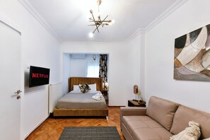 Soundproofing, iron/ironing board, free WiFi - PSV Pl Ippodromiou 21 (Thessaloniki)